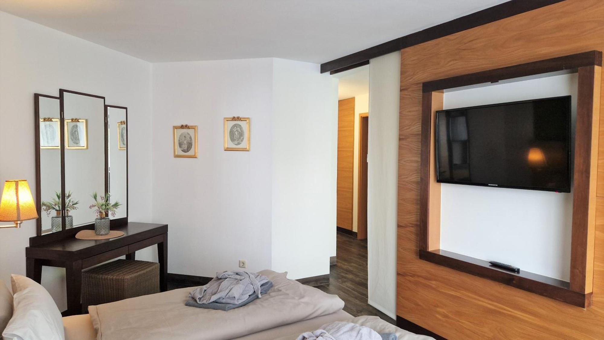 Hotel Habichtstein أليكسيسباد المظهر الخارجي الصورة